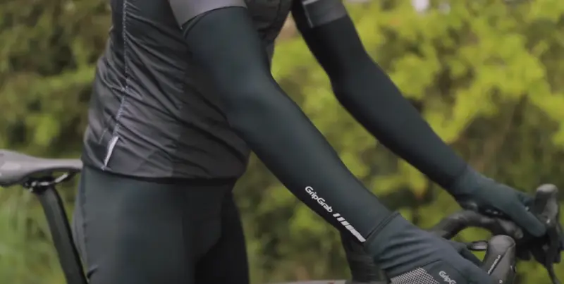 7 Best Ways to Wear Arm Warmers Cycling, 4 Benefits 4 Considerations