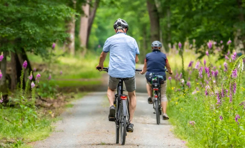 Here are 7 reasons why peeling a sunburn before cycling is bad