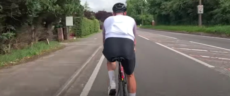 A Real Comparison of Walking and Cycling [5 Factors Influencing]