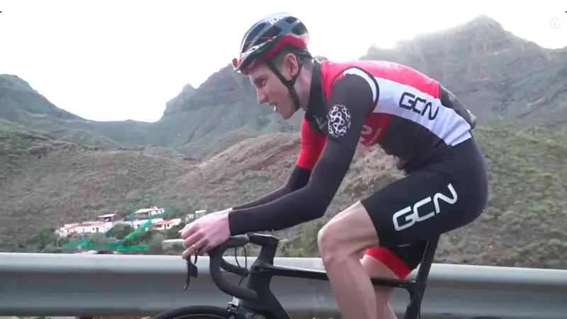 Bike fit adjustment to prevent neck pain
