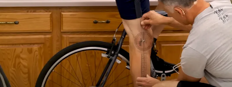 Illustration showing low impact of cycling on knee joints