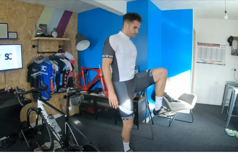 Proper bike fit to prevent bad neck posture